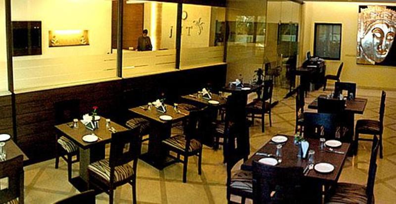 Jht Hotels New Delhi Exterior photo