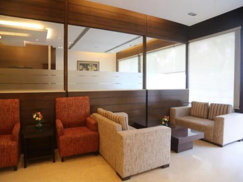 Jht Hotels New Delhi Exterior photo